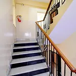 Fabhotel Divira Inn
